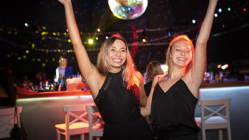 Russian-night-clubs-in-Dubai